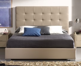 Chesterfield kožená posteľ BELEN s prešívaným čelom a úložným priestorom 200cm