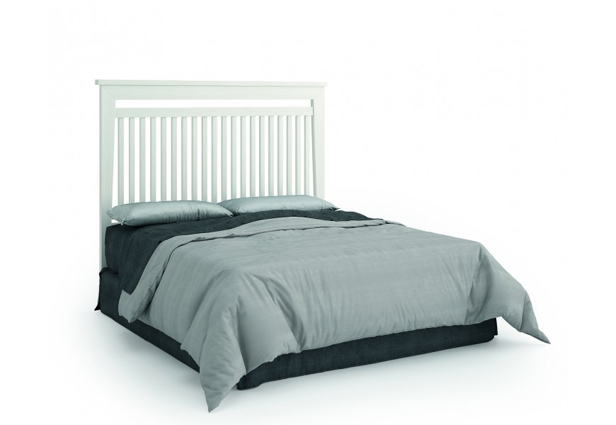 Dizajnová manželská posteľ Rodas z masívneho dreva bielej farby v modernom štýle
