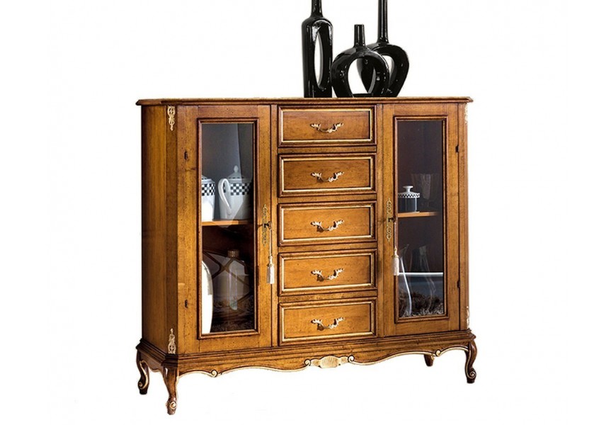 Luxusná rustikálna vitrína s presklenými dvierkami a piatimi zásuvkami na chippendale nožičkách