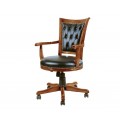 Luxusná rustikálna kancelárska stolička Emociones z kvalitného masívneho dreva s čalúnením z čiernej ekokože s dekoratívnymi cvo