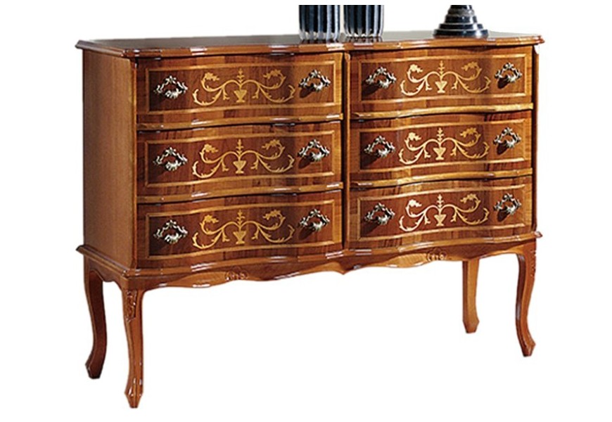 Klasická masívny komoda Clásica hnedej farby so štestimi zásuvkami s rustikálnym zdobením a s vyrezávanými nožičkami
