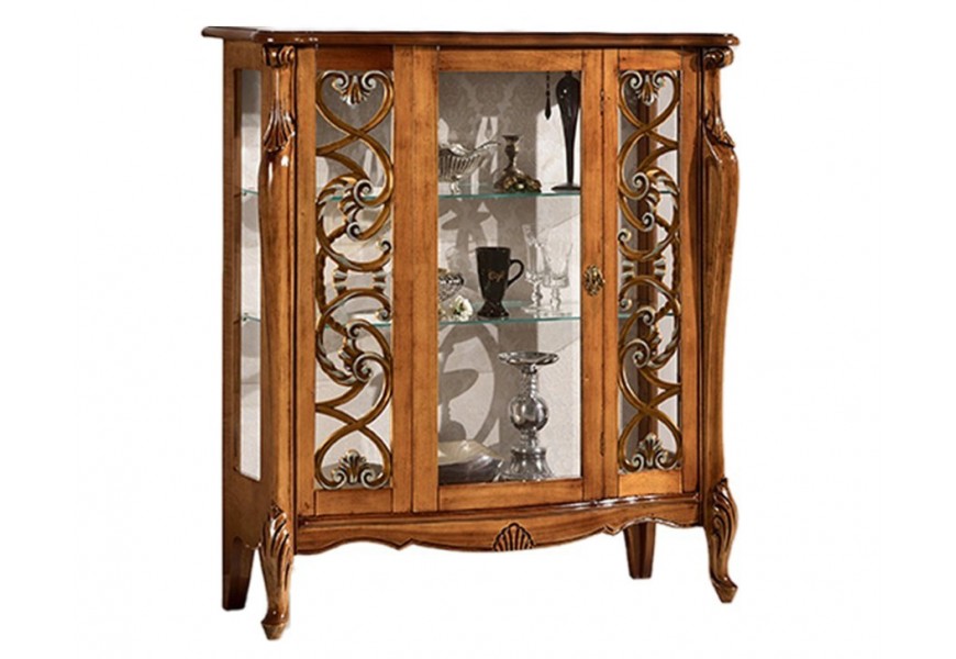 Baroková vyrezávaná nízka vitrína Pasiones z masívneho dreva so zdobenými presklenými dvierkami 120cm