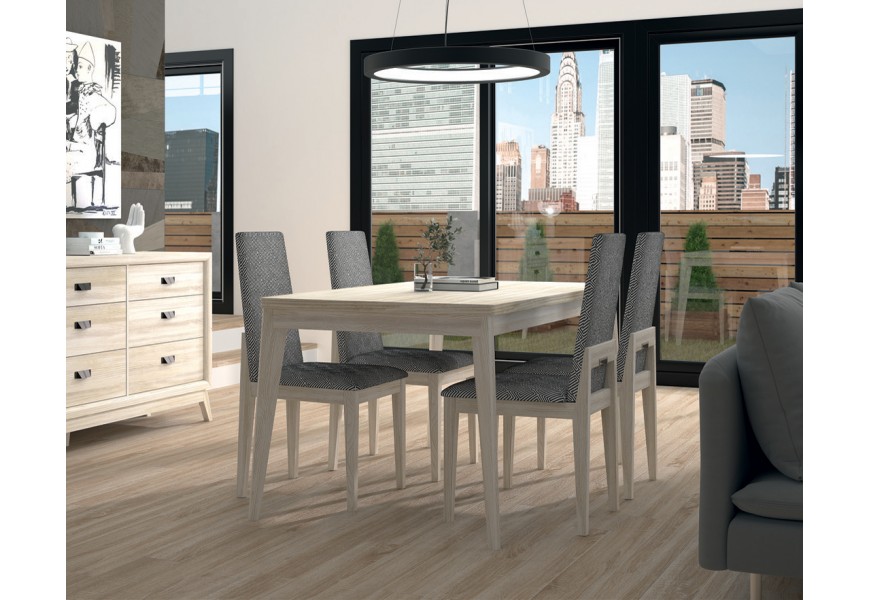 Moderný obdĺžnikový rozkladací jedálenský stôl Rodas z masívneho dreva so šikmými nožičkami