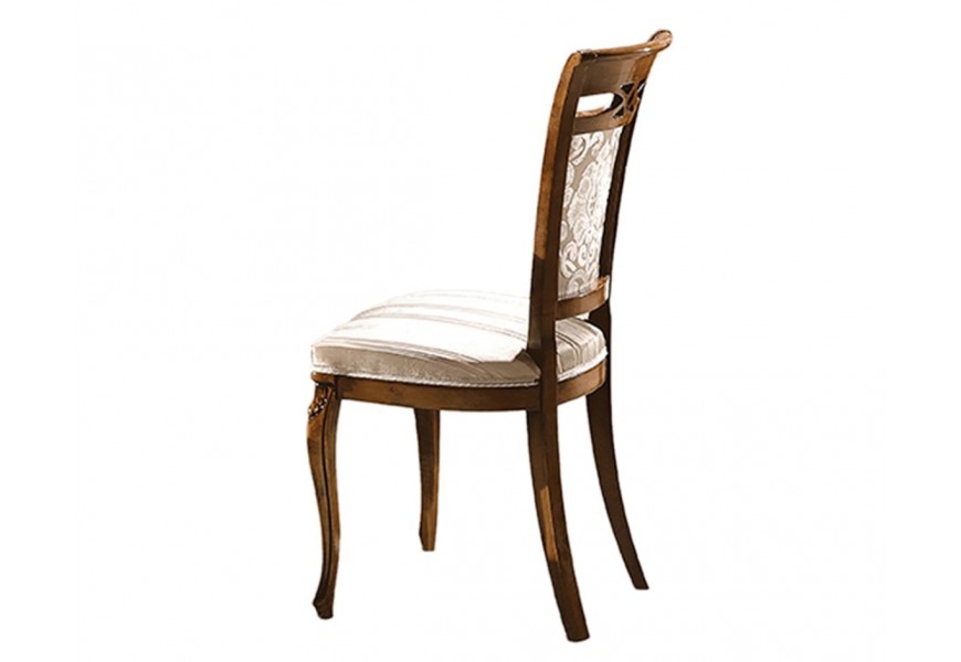 Exkluzívna jedálenská stolička Pasiones z masívneho dreva so zamatovým čalúnením