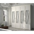 Moderná masívna šatníková skriňa Verona s presklenými dvierkami s prekríženým motívom 240cm 