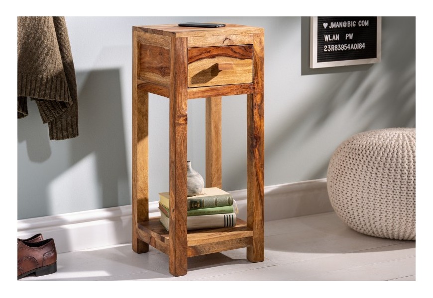 Mas&iacute;vny pr&iacute;ručn&yacute; stol&iacute;k Makassar z dreva sheesham s praktickou z&aacute;suvkou 70cm