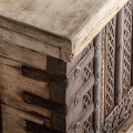Orientálny masívny konferenčný stolík do obývačky Vallexa z teakového dreva s ornamentálnym vyrezívaním 148cm