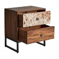Retro dizajnov&yacute; nočn&yacute; stol&iacute;k Texas do sp&aacute;lne z mas&iacute;vneho mangov&eacute;ho dreva hnedej farby s dvomi z&aacute;suvkami 56cm