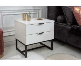 Moderný nočný stolík Marsh do spálne obdĺžnikového tvaru v bielej farbe s dvomi zásuvkami 50cm