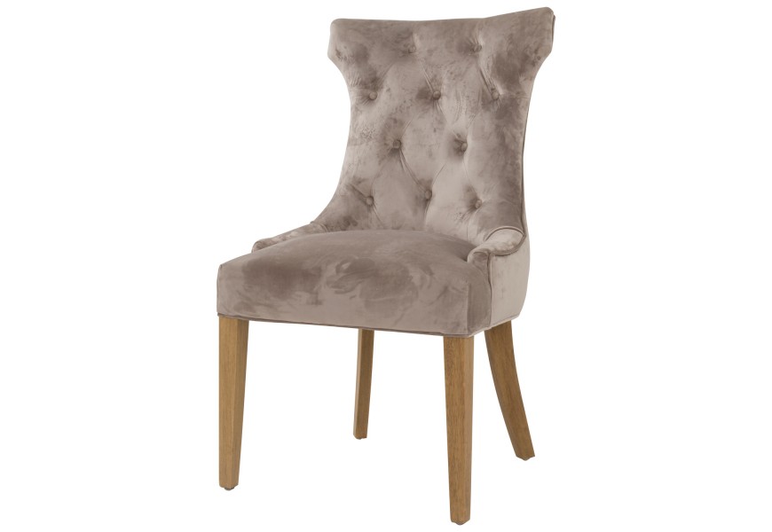 Exkluzívna béžová jedálenská stolička Chelsea s chesterfield prešívaním so strieborným klopadlom