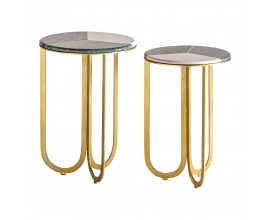 Art-deco set dvoch okrúhlych príručných stolíkov Corbusier s kovovými nohami zlatej farby a mramorovými povrchovými doskami 64cm