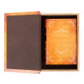 Štýlový kožený set kníh H.B. Stowe v oranžovej farbe s dekoratívnym vzhľadom 27cm