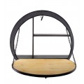 Dizajnová nástenná okrúhla polica Winefi v industriálnom štýle v čiernom kovovom prevedení s dreveným prvkom