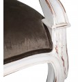 Luxusná čalúnená vintage stolička Adrien z masívneho mahagónového dreva a bielym ošúchaným náterom 95cm