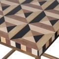 Art deco príručný stolík Betlien štvorcového tvaru z dreva s geometrickým dizajnom a s kovovou konštrukciou 61cm