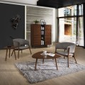 Dizajnová obývačka zariadená so škandinávskym nábytkom z kolekcie Nordica Nogal v modernom štýle