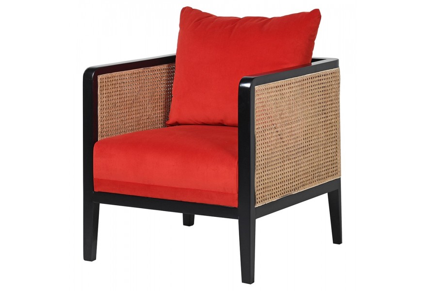 Vintage drevené kreslo Rony s čiernou konštrukciou a ratanovým výpletom s burnt orange vankúšom a čalúnením postavené na nožičkách