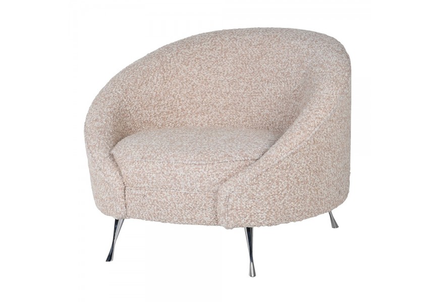 Art-deco buklé kreslo Blush v zaoblenom tvare so staroružovým čalúnením a tvarovanými kovovými nožičkami