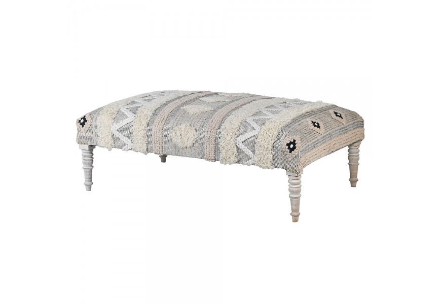 Orientálna taburetka bez opierok Alpaca z mangového dreva v krémovom bielom prevedení s čalúnením s aztéckym vzorom z vlny