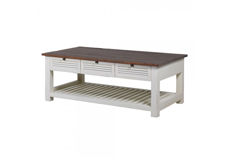 Masívny konferenčný stolík Frethune s vyrezávanou hnedou vrchnou doskou a úložným priestorom