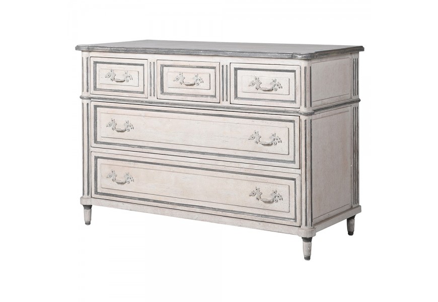 Vintage bielo-siv&aacute; komoda Corlys z borovicov&eacute;ho mas&iacute;vu s piatimi z&aacute;suvkami na nožičk&aacute;ch 125cm