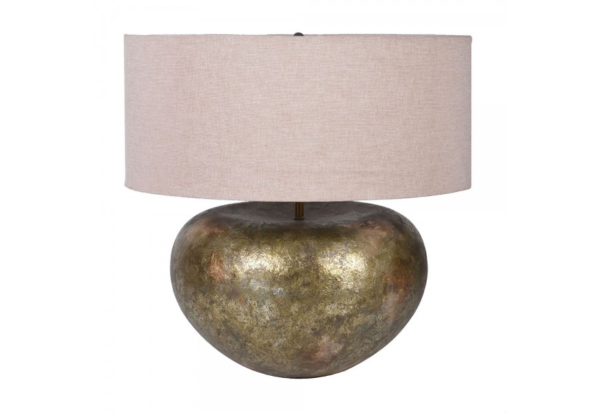 Vintage kovov&aacute; zlato b&eacute;žov&aacute; stoln&aacute; lampa Sansa s jemnou patinou a ľanov&yacute;m tienidlom ustricovej farby 50cm