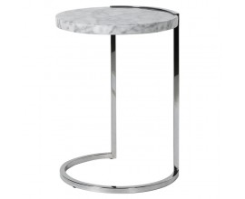 Chrómový okrúhly príručný stolík Mabel s kovovou konštrukciou a mramorovou povrchovou doskou 