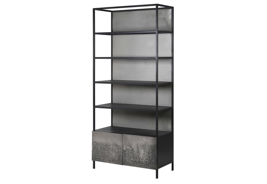 Industriálny regál Periclea čiernej farby z kovu s poličkami a dvierkami s patinou