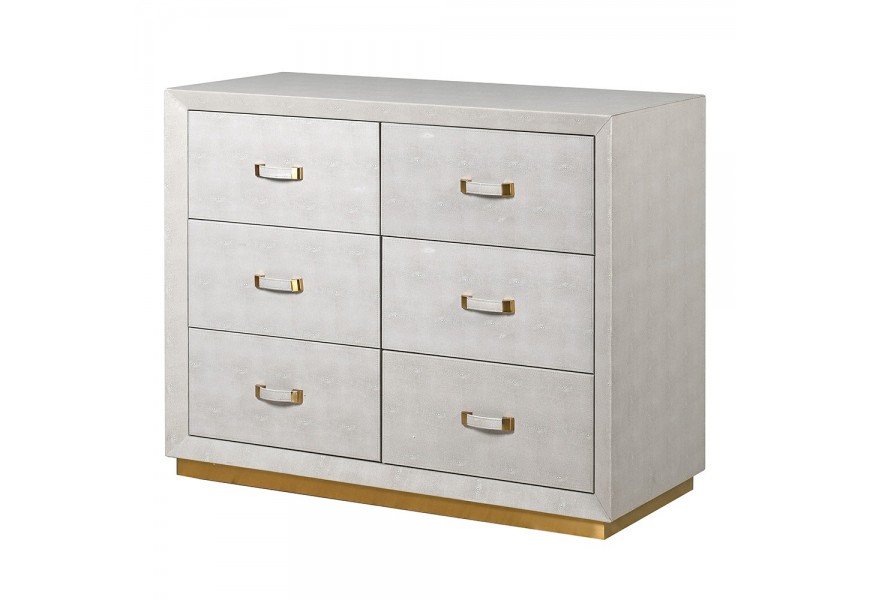 Moderná luxusná kožená čalúnená šagrénová komoda Ivoria so šiestimi zásuvkami na zlatom kovovom podstavci v perlovo sivom vyhotovení