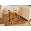 Art-deco set pr&iacute;ručn&yacute;ch stol&iacute;kov Gold Marbleux v modernom &scaron;t&yacute;le s kovovou postavou zlatej farby s mramorov&yacute;m vzhľadom 60cm