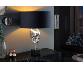 Art deco strieborná stolná lampa Uma s kovovou lebkou, čiernym okrúhlym tienidlom a mramorovou podstavou 56cm