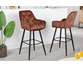 Dizajnová barová stolička Mast v hnedom zamatovom prešívanom čalúnení s kovovými nožičkami čiernej farby