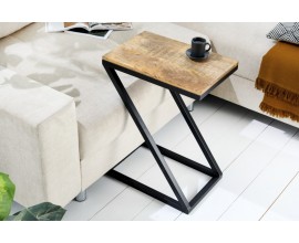 Moderný príručný stolík Dahle z mangového dreva s čiernou kovovou konštrukciou 60cm