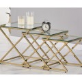 Art deco set troch sklenených príručných stolíkov Brilia s kovovou konštrukciou lesklej zlatej farby 