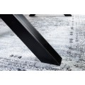 Moderný obdĺžnikový jedálenský stôl Garret zo sivého dreva s čiernymi kovovými nožičkami 200cm