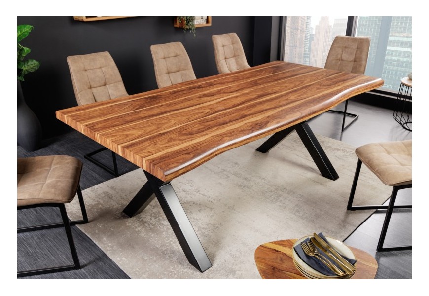 Obdĺžnikový jedálenský stôl Bergo v industriálnom štýle na prekrížených čiernych kovových nožičkách s orechovo hnedou vrchnou doskou s kresbou dreva