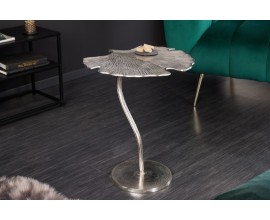 Art-deco dizajnový príručný stolík Ginko v tvare listu strieborný 53cm