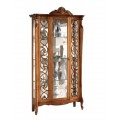 Baroková luxusná masívna vitrína Pasiones na nožičkách s presklenými vyrezávanými dvierkami 197cm