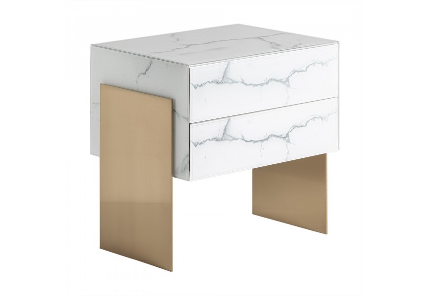 Moderný nočný stolík Neva Marble s art deco bielym mramorovým vzhľadom na dvoch nožičkách z kovu v zlatej farbe