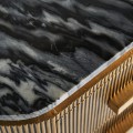 Luxusný art deco oválny nočný stolík Chamoix s kovovou zlatou konštrukciou a čiernou mramorovou doskou 68cm