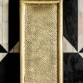 Luxusná art deco barová skrinka Lauderdale čiernej farby z kovu a dreva s intarziou a zlatým zdobením 150cm