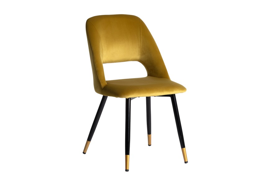 Exkluzívna zamatová jedálenská stolička Celia v art deeco štýle s okrovým žltým poťahom a čiernymi nohami z kovu