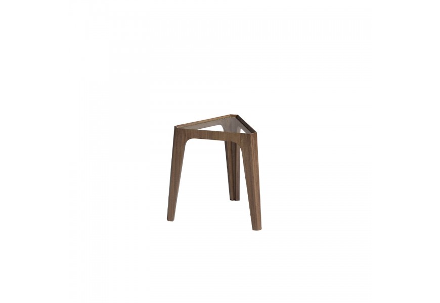 Dizajnový trojuholníkový príručný stolík Vita Naturale hnedý s konštrukciou z orehovej dyhy