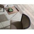 Umocnite moderný vzhľad svojho interiéru s minimalistickým dizajnovým príručným stolíkom Vita Naturale