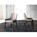 Všestranný dizajn jedálenskej stoličky Vita Naturale je ideálny do každej miestnosti v domácnosti