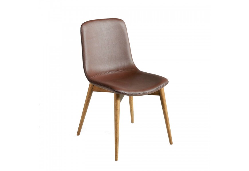 Moderná edálenská stolička Vita Naturale s hnedým čalúnením z ekokože a konštrukciou z jaseňového dreva