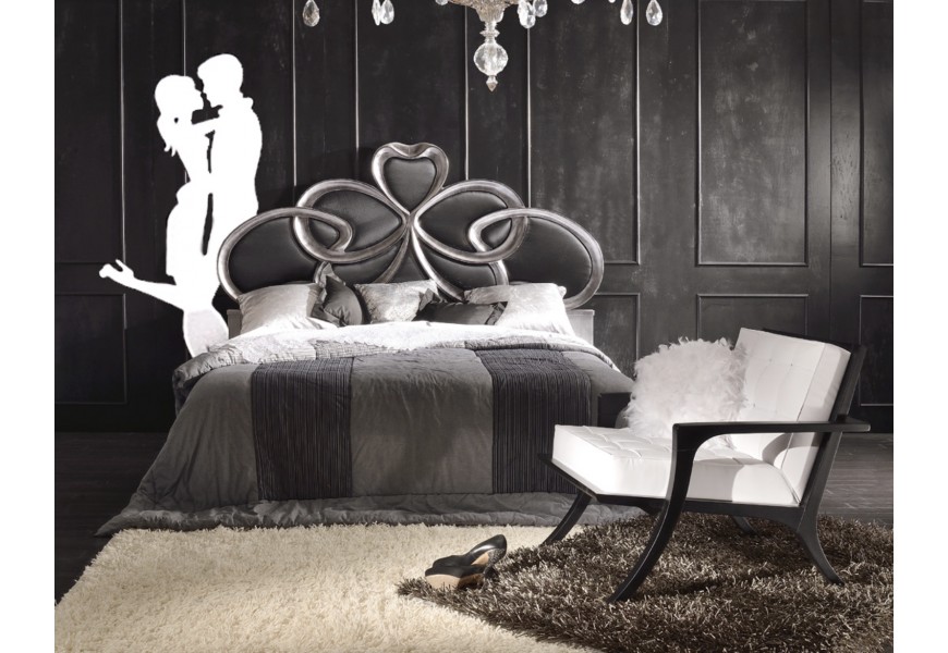 Exkluzívna manželská posteľ Alegro so strieborným ozdobným čelom a koženým čalúnením