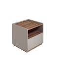 Moderný elegantný nočný stolík Forma Moderna s béžovým povrchom jednou zásuvkou a vrchnou doskou z orechového dreva