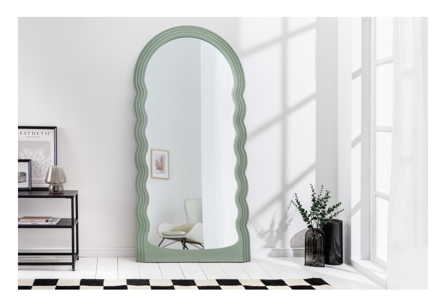 Art deco moderné vysoké zrkadlo Swan s vlnitým rámom v pastelovej zelenej farbe 160cm