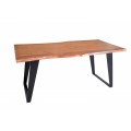 Obdĺžnikový jedálenský stôl Mammut z akáciového dreva v prírodnej hnedej farbe na čiernych nohách dizajnovo spojených v spodnej časti